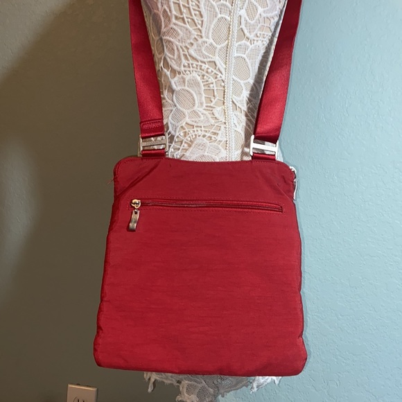 Nwot BAGGALLINI Red Horizon Crossbody Bag Purse Nylon Pockets - Picture 3 of 10